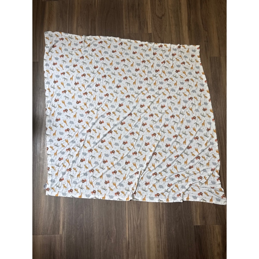 Milkberry Swaddle Blanket Unisex 36x40 White Safari Animal Bamboo Rayon Wrap